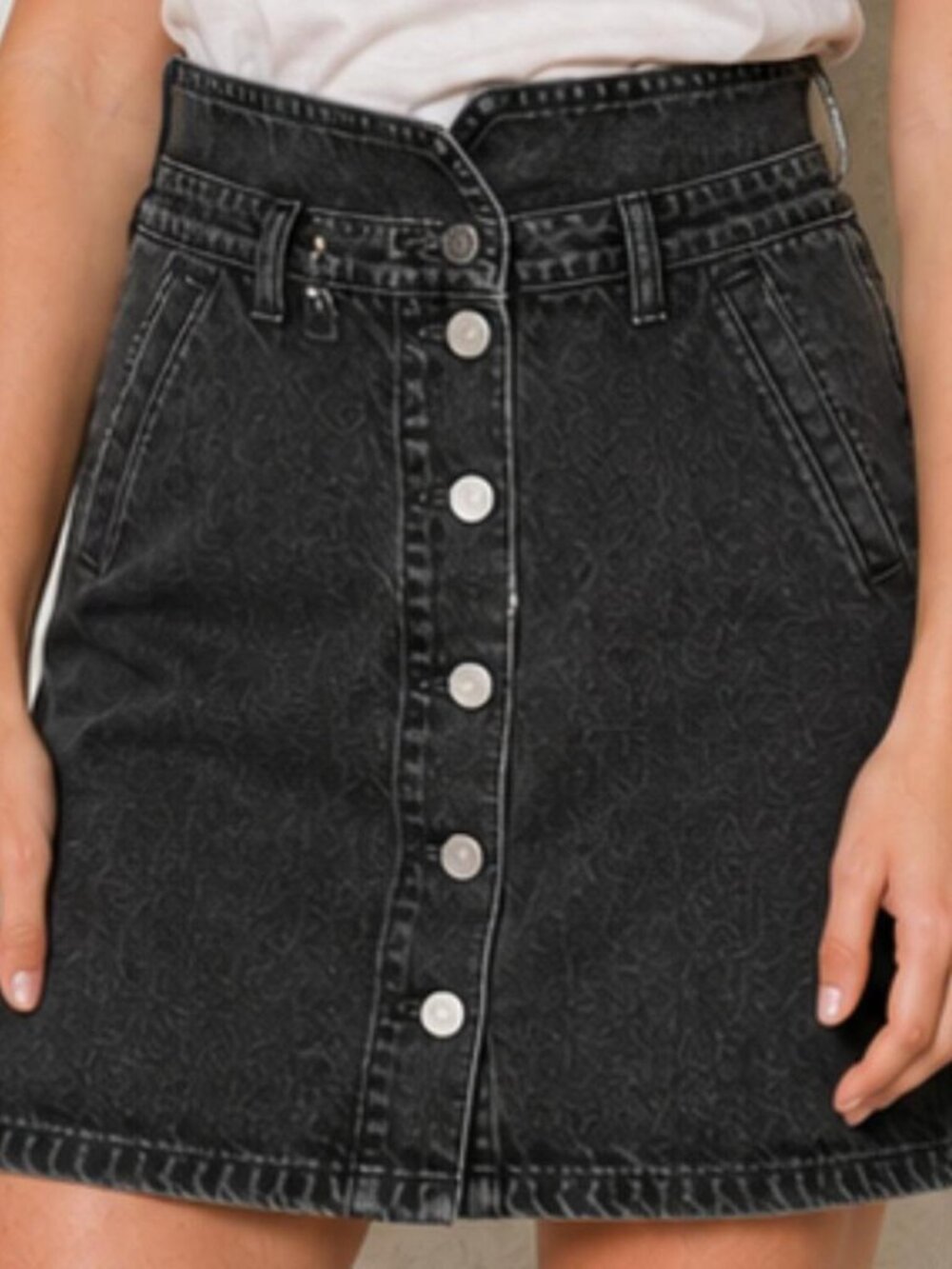 Pilcro Women's Black Denim Skirt